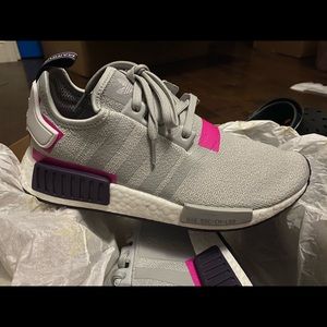 ADIDAS NMDs R1 BRAND NEW